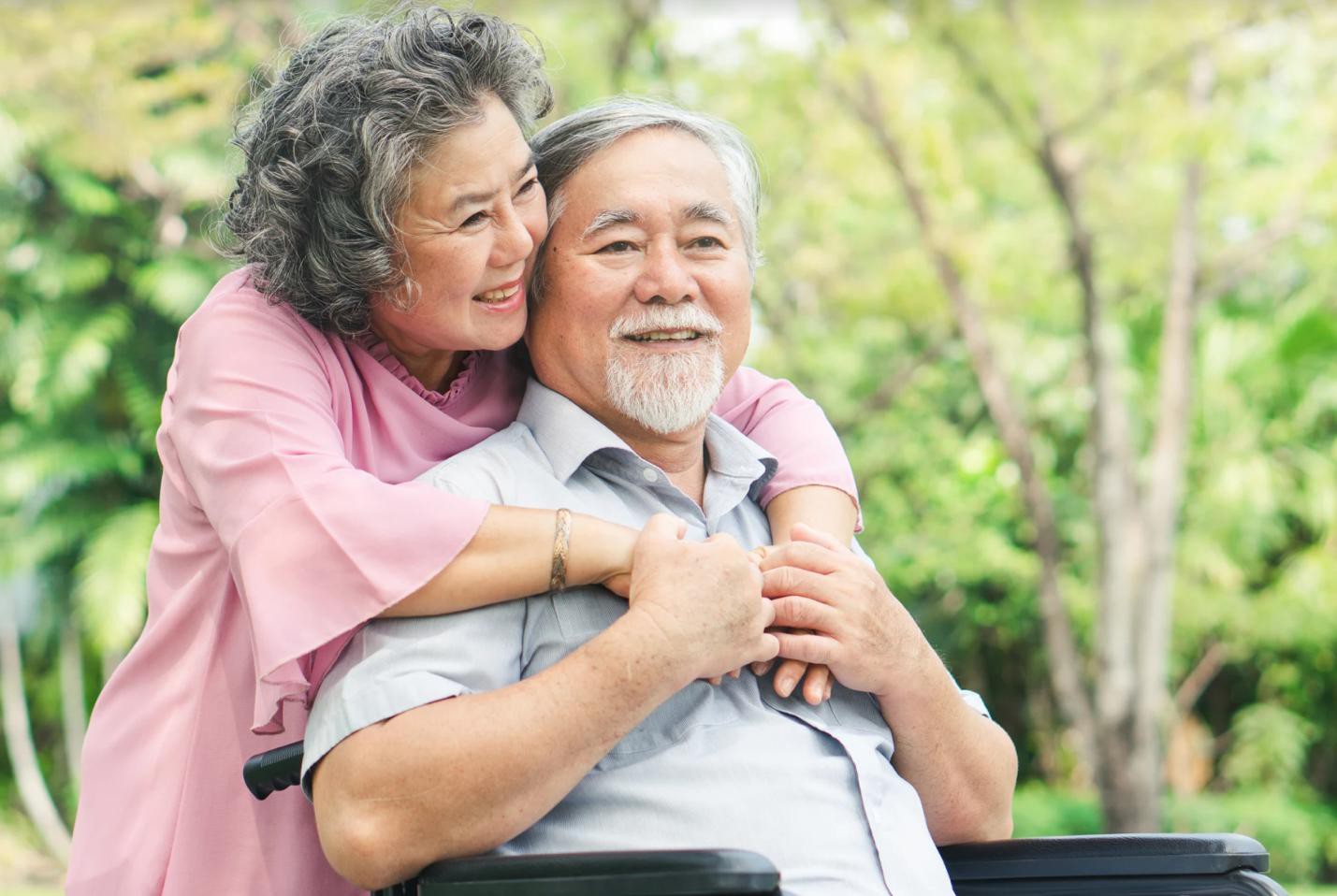 Làm thế nào để duy trì cảm xúc lãng mạn trong mối quan hệ hôn nhân
